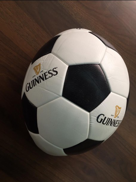 Ballon de football — Guinness
